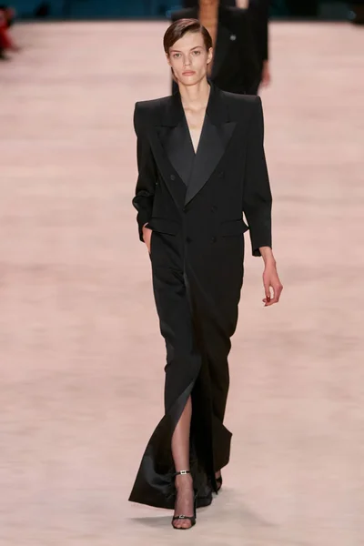 Look 52